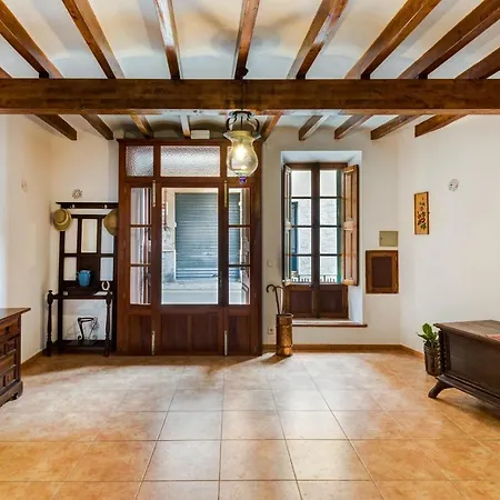Holiday home Can Olivera